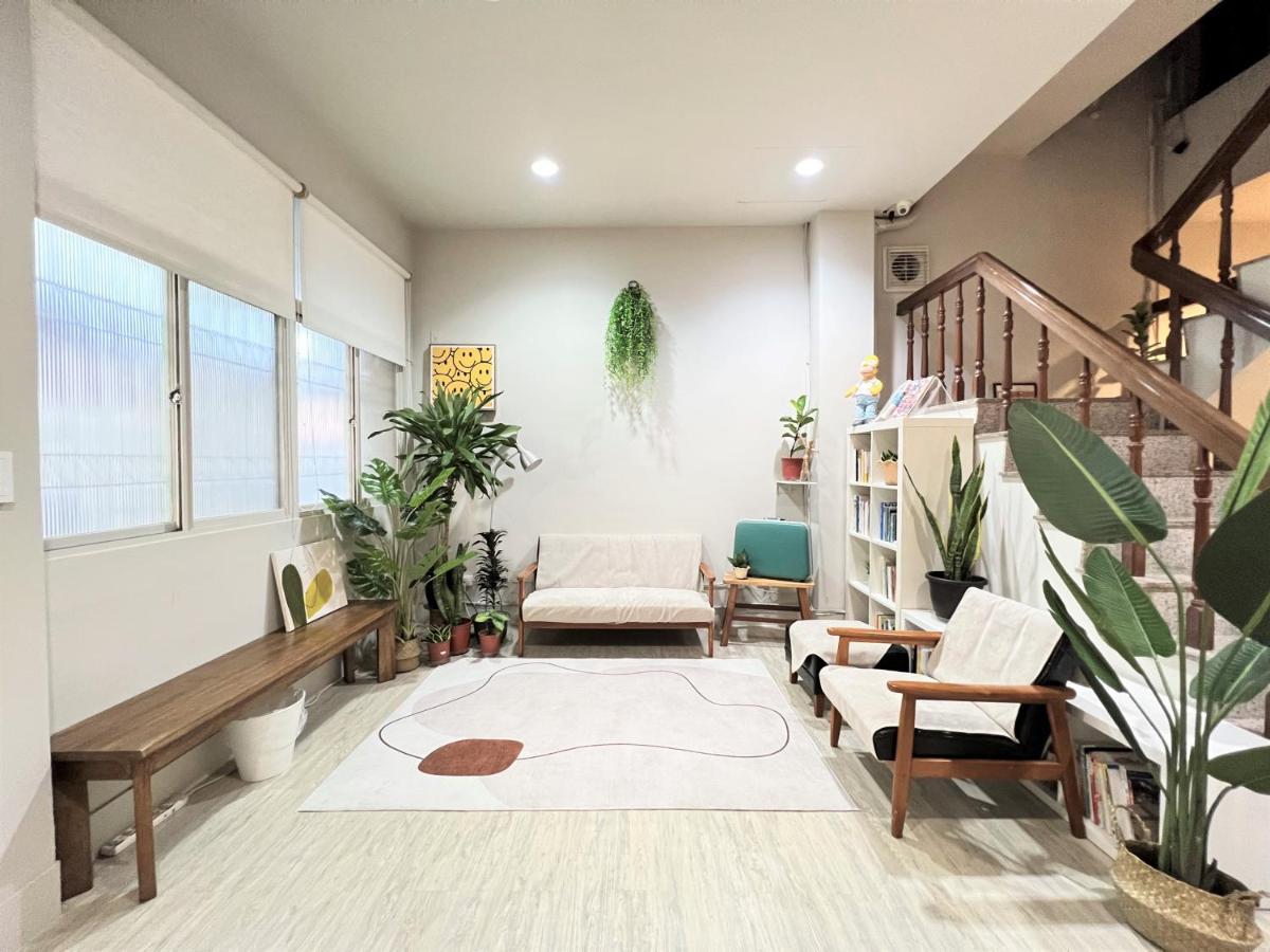 微趣 Wechill Hotel Tainan Exterior photo